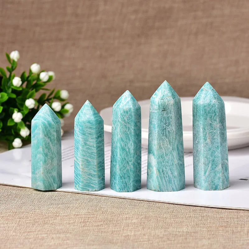 Amazonite Healing Crystal Point – Green Quartz Obelisk for Reiki, Energy Balance & Home Décor